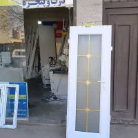 درب سرویس upvc