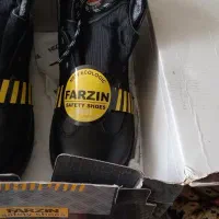 کفش ایمنی|کیف، کفش، کمربند|شیراز, پودنک|دیوار