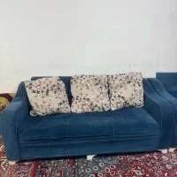 مبل نیاز به تعمیر