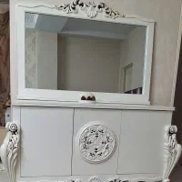 آینه و کنسول