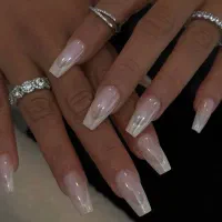 آف ویژه کاشت ناخن بمناسبت یلدا.ترمیم ناخن|خدمات آرایشگری و زیبایی|شاهین‌شهر, عطار|دیوار