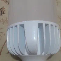 لامپ کم مصرف