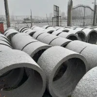 بلوک سیمانی و لوله بتنی