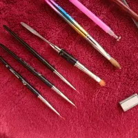 لوازم کامل کاشت ناخن|آرایشگاه و سالن‌های زیبایی|الیگودرز, |دیوار