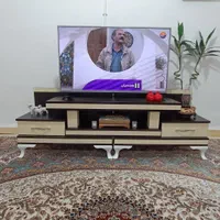 مبل و میز تلویزیون