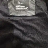 کاپشن چرم مارک MC|لباس|رشت, گلسار|دیوار