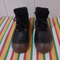 کفش ایمنی  ۴۲ -  ۴۳|کیف، کفش، کمربند|قم, باجک یک|دیوار