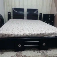 تخت خواب دونفره با میز آرایش