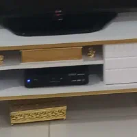 میز تحریر و میز تلویزیون|میز تحریر و کامپیوتر|صحنه, |دیوار