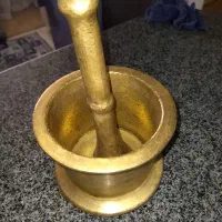 هاونگ برنجی قدیمی با دسته