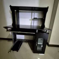 میز کامپیوتر