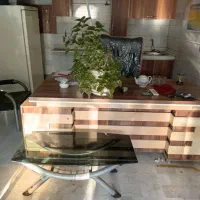 میز مدیریت صندلی مدیریت ۸ عدد صندلی