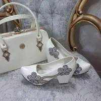 کیف و کفش ست مناسب عروس سایز ۳۹ تا ۴۰|کیف، کفش، کمربند|مشهد, عباس‌آباد|دیوار