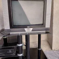 t.v21  اینچ و میز t.v|تلویزیون و پروژکتور|ایلام, |دیوار