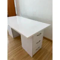 میز کار|دفتر کار|مشهد, فلسطین|دیوار