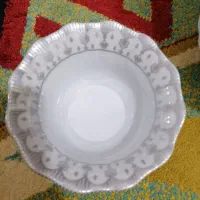 کاسه سالاد یا ماست