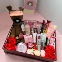 پک های هدیه ولنتاین و دسته گل