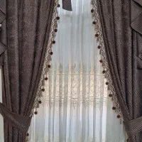 پرده پذیرایی و زبرا.  درحدنو