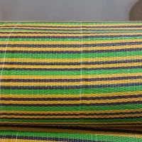 زیرانداز ۹ متری یک تیکه ریزبافته نو هست|روفرشی|کرمانشاه, |دیوار