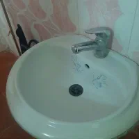 لوله کشی آب سرد و گرم  نصب شیرآلات خانه