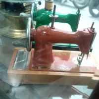 چرخ خیاطی عتیقه سینی برنجی