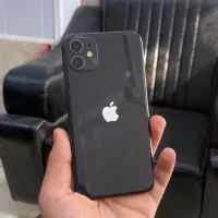 ایفون ۱۱ حافظه ۱۲۸ پلمپ بدون نقطه