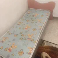 تخت و کمد بسیار تمیز|تخت و سرویس خواب|فولادشهر, C3|دیوار