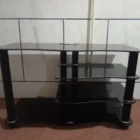 میز تلویزیون شیشه ای