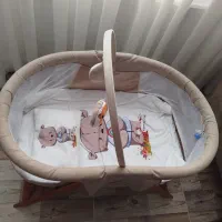 گهواره نوزاد