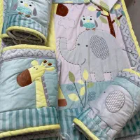 رو تختی نوزادی برند رز بورن