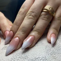 اجرای تمامی خدمات ناخن با تخفیف پاییزی|خدمات آرایشگری و زیبایی|کرمان, |دیوار