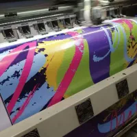 طراحی و چاپ تراکت بنر  برچسب لیبل استیکر  مش/بگشاپ