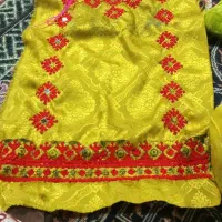 لباس زرد|لباس|خاش, |دیوار