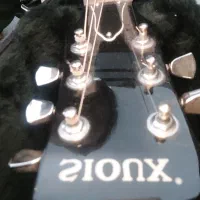 گیتار برقی آمریکایی سیوکس