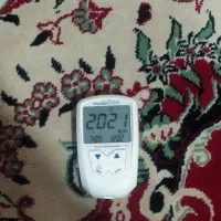 دستگاه قند خون