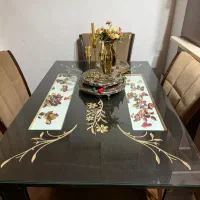 میز ناهارخوری همراه ۲ صندلی و بوفه
