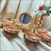 سرویس مسی (هفت سین و آینه شمعدان و پیاله)