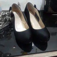 کفش ۲۰۰|کیف، کفش، کمربند|دماوند, مسکن مهر گیلاوند|دیوار