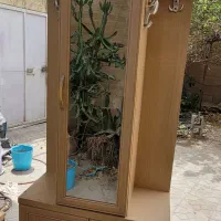 جاکفشی کمدی آینه دار