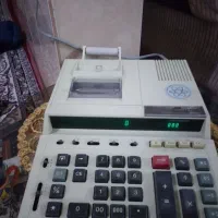 ماشین حساب شارپ|کلکسیون اشیاء عتیقه|ملایر, |دیوار