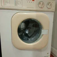 فروش یک دستگاه لباس شویی بهی ایتالیا مستعمل