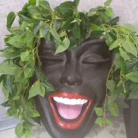 گلدون صورتک دیواری