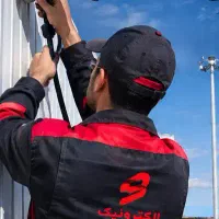 نصاب دوربین مداربسته و درب اتوماتیک