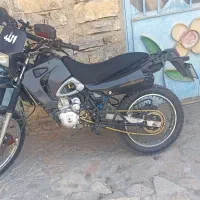 موتور تریل200