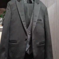 کت و شلوار پسرانه کاملا نو