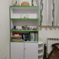 کمد و کتابخانه