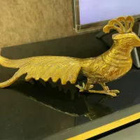 طاووس برنجی|مجسمه، تندیس، ماکت|مشهد, شهید فرامرز عباسی|دیوار