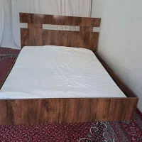 تخت دو نفره