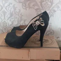 لباس مجلسی|لباس|مشهد, کلاته برفی|دیوار