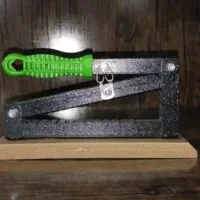 بادام شکن ،گردو شکن